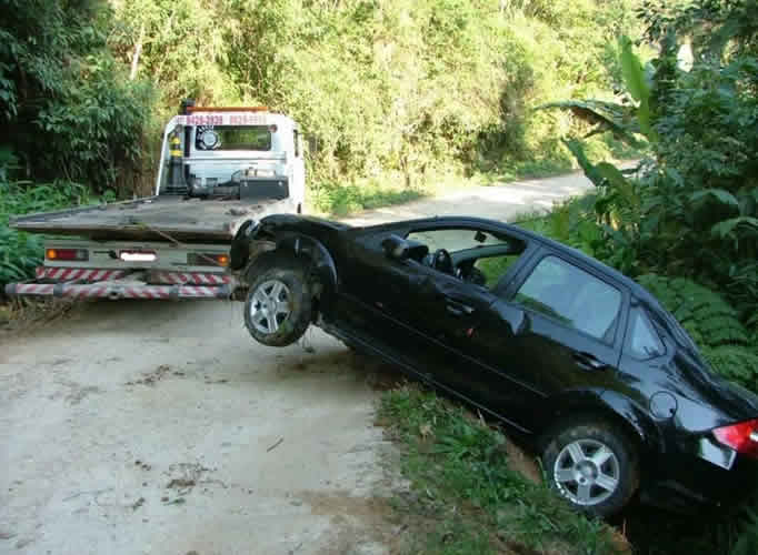 guincho-com-atendimento-24hs-em-joinville